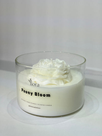 Studio Fiora Peony Bloom yakın plan detay