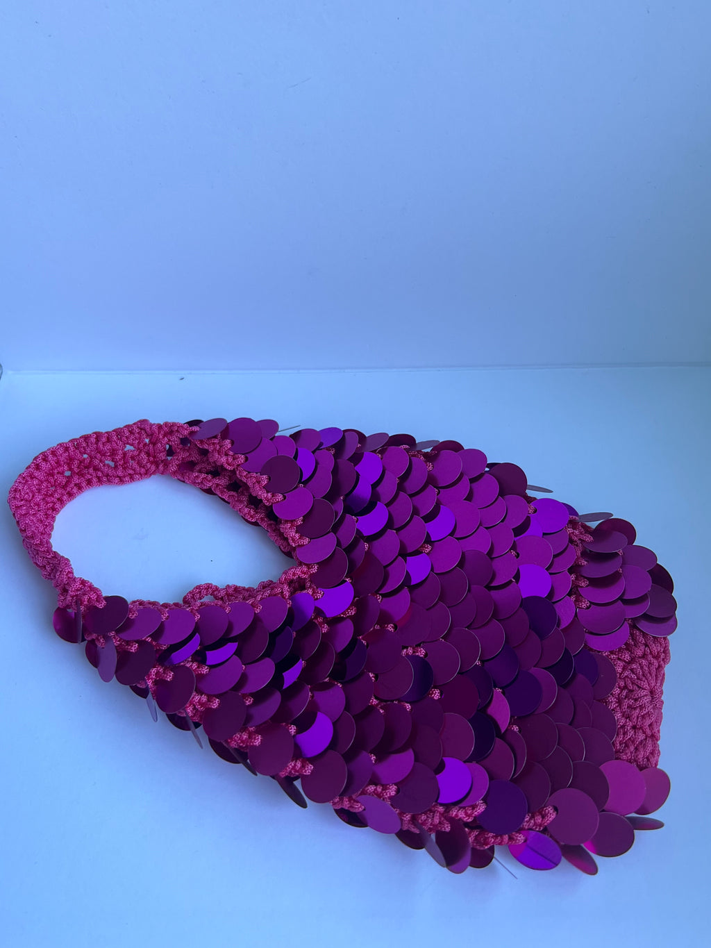 Koyu Pembe Pullu Çanta