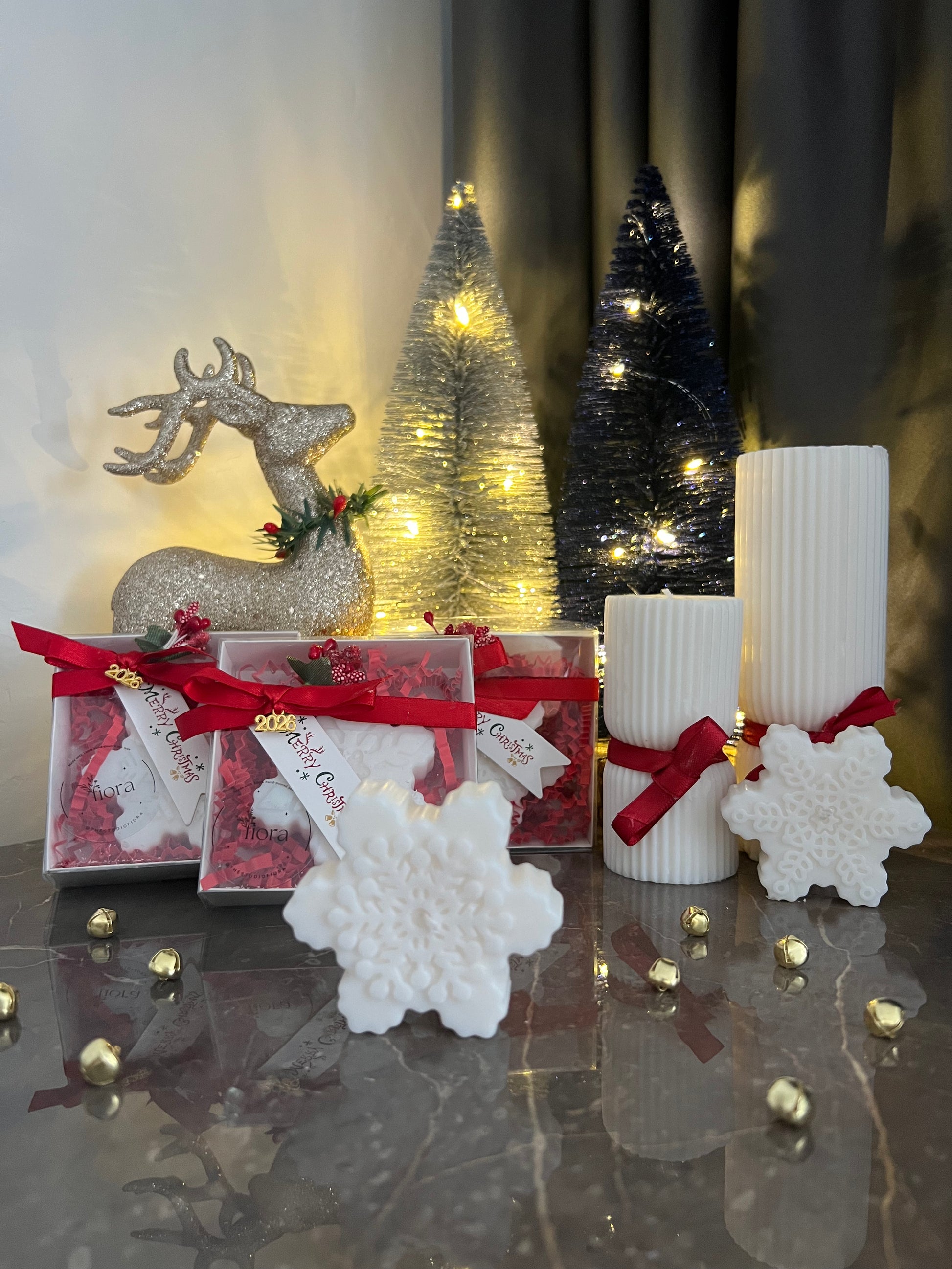 Studio Fiora Özel Yılbaşı Paketli Snowflake detay görünümü